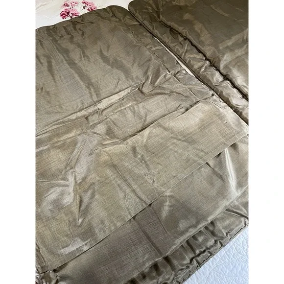 Croscill Pillow Shams Tangier King Damask Stripe Bronze Burgundy Rich Set Of 2 - Picture 6 of 12